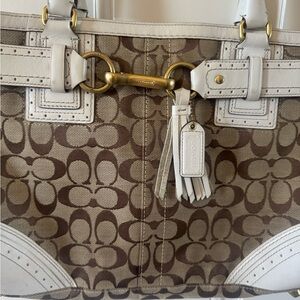 Coach Hampton Signature Jacquard Hampton